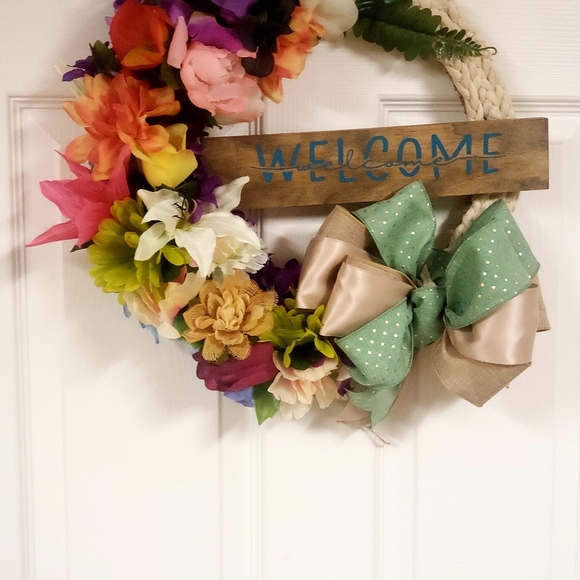 Spring Floral Braided Welcome Wreath Front Door - Picture 10 of 12
